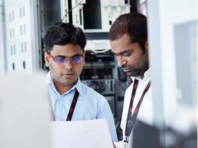 ABB та UptimeAI: спільне покращення управління активами